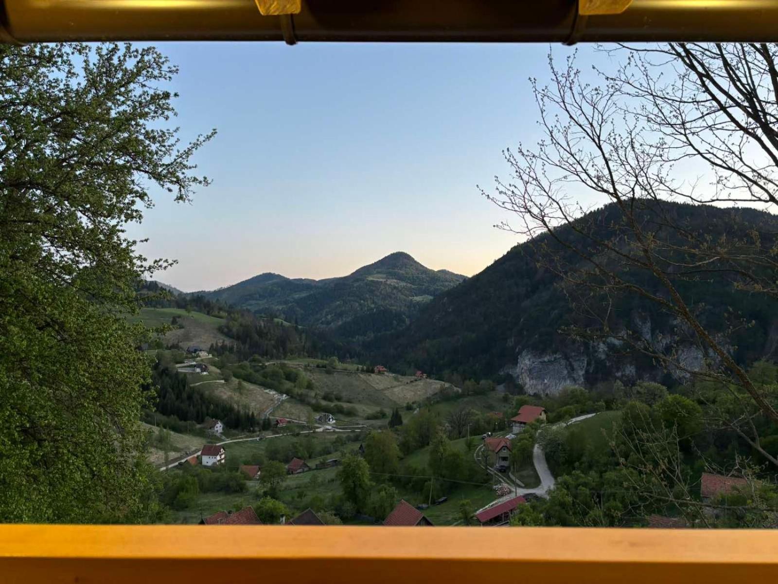 Ljubav Stara Zaovine Hotel Lazici Exterior foto